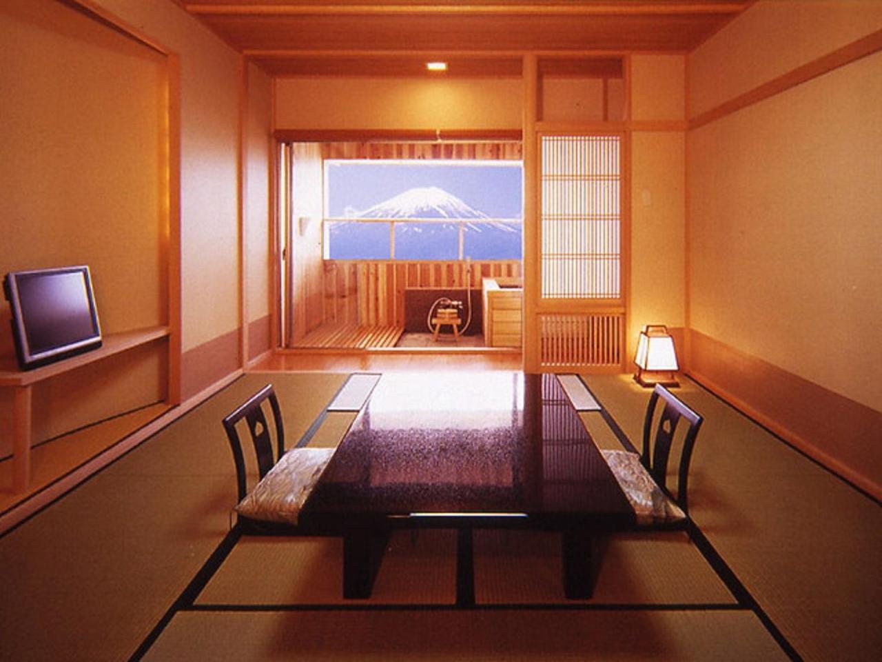 Lakeland Hotel Mizunosato Fujikawaguchiko Εξωτερικό φωτογραφία